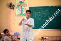 Gia sư giỏi Đại học Quốc gia Hà Nội - Đại học Khoa học Tự nhiên chuyên dạy kèm môn Toán, Vật lý, Hóa, Tiếng Việt cho người nước ngoài, Tiếng Việt