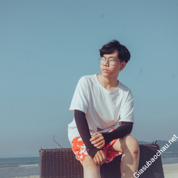 Gia sư giỏi Đại học Bách Khoa - Đại học Đà Nẵng chuyên dạy kèm môn Toán, Vật Lý, Hóa