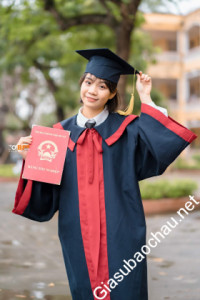 Gia sư giỏi Đại học Quốc gia Hà Nội - Đại học Khoa học Tự nhiên chuyên dạy kèm môn Toán, Vật Lý