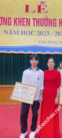 Gia sư giỏi Đại học Ngoại thương chuyên dạy kèm môn Hóa