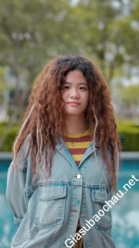 Gia sư giỏi Đại học Anh quốc Việt Nam chuyên dạy kèm môn Luyện thi IELTS, Viết tiểu luận